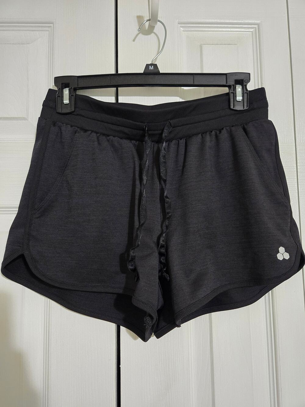 Tek gear small women's black athletic shorts
